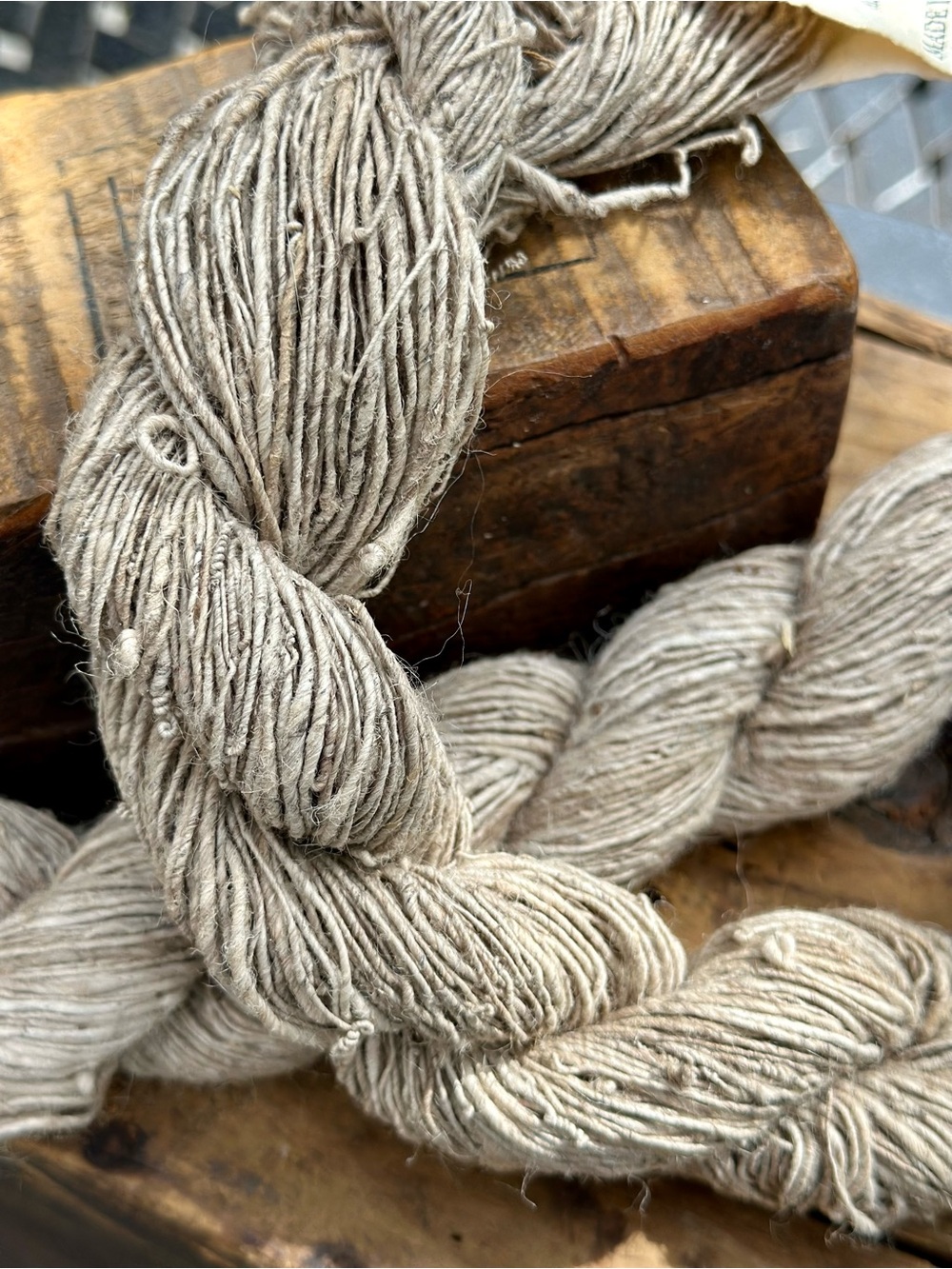 Himalaya Tibet 100% Aloo Yarn Natural Nepal Fiber 2 Skeins Approx 200 Meters